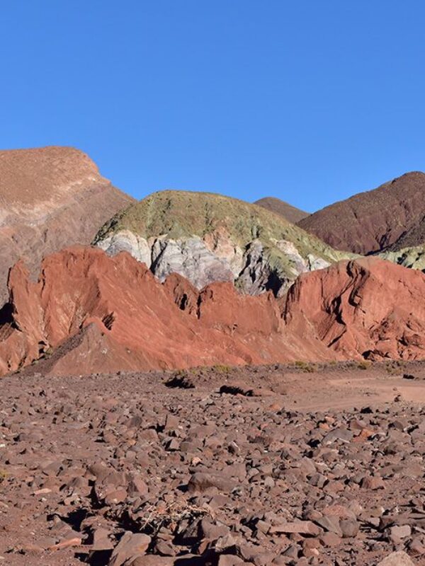 Valle de Arco Iris, Petroglifos en Valle de Hiervas Buenas